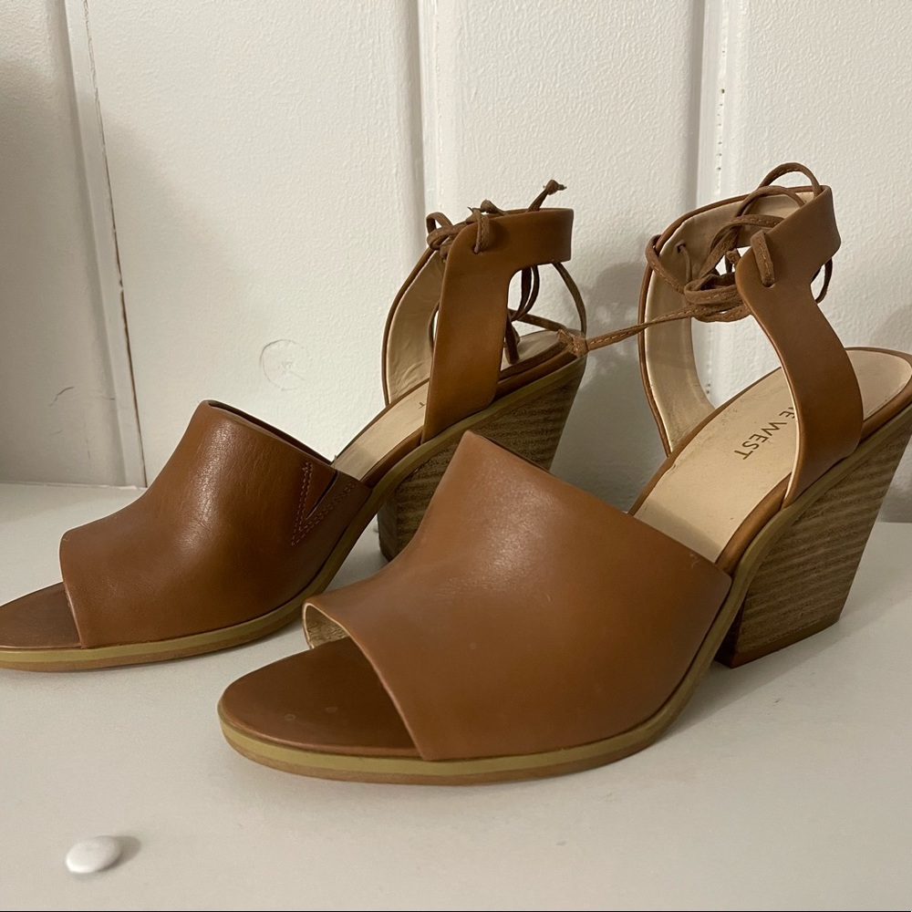 Shoes / Heels